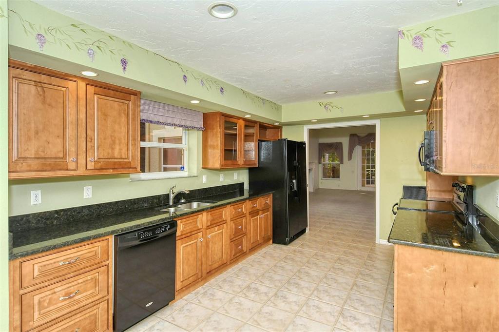 455 Oak Point Road Osprey, FL 34229 - Photo 18 of 64 Gallery Image 18