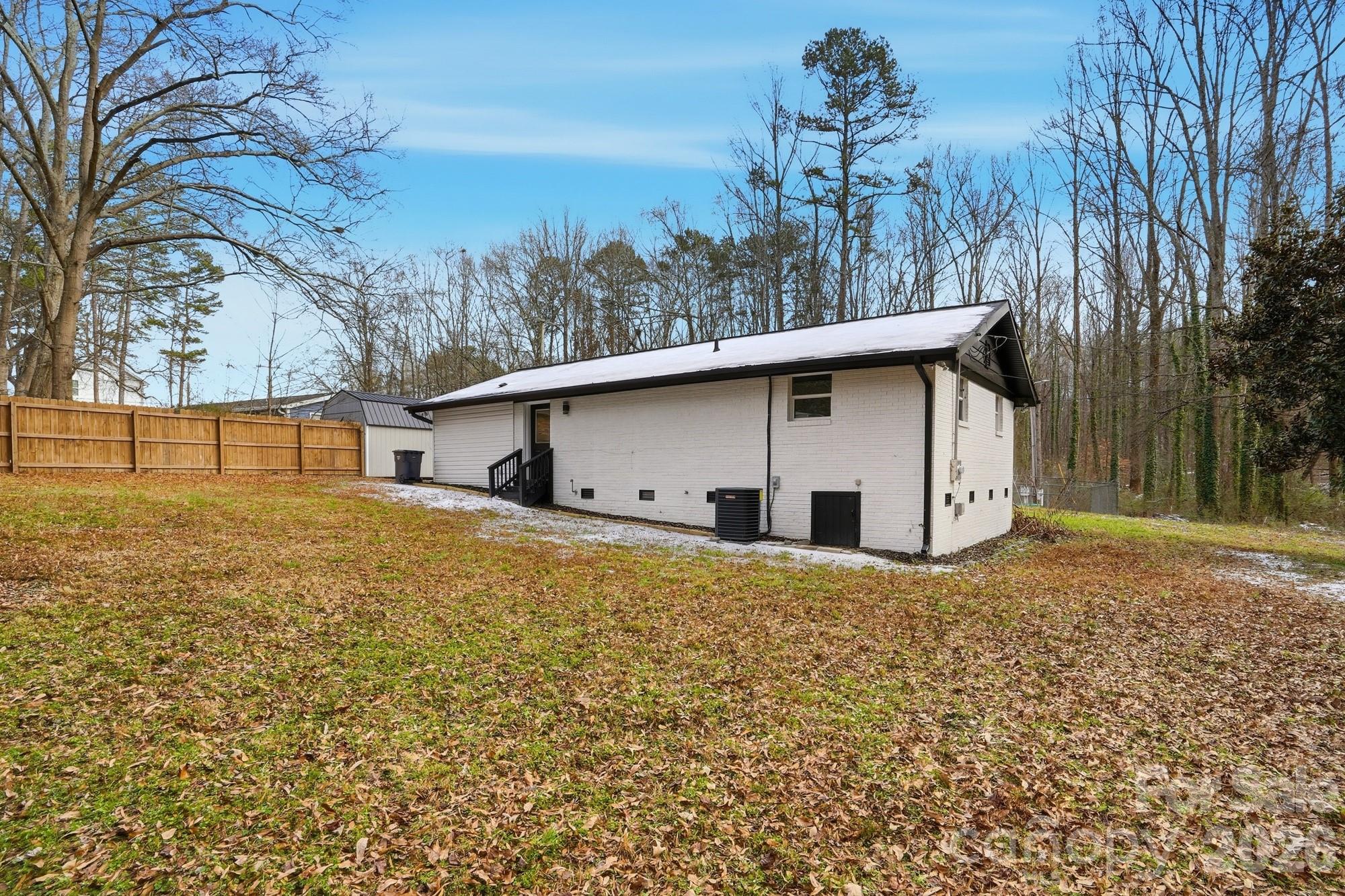704 West Border Street Dallas, NC 28034 - Photo 40 of 48
