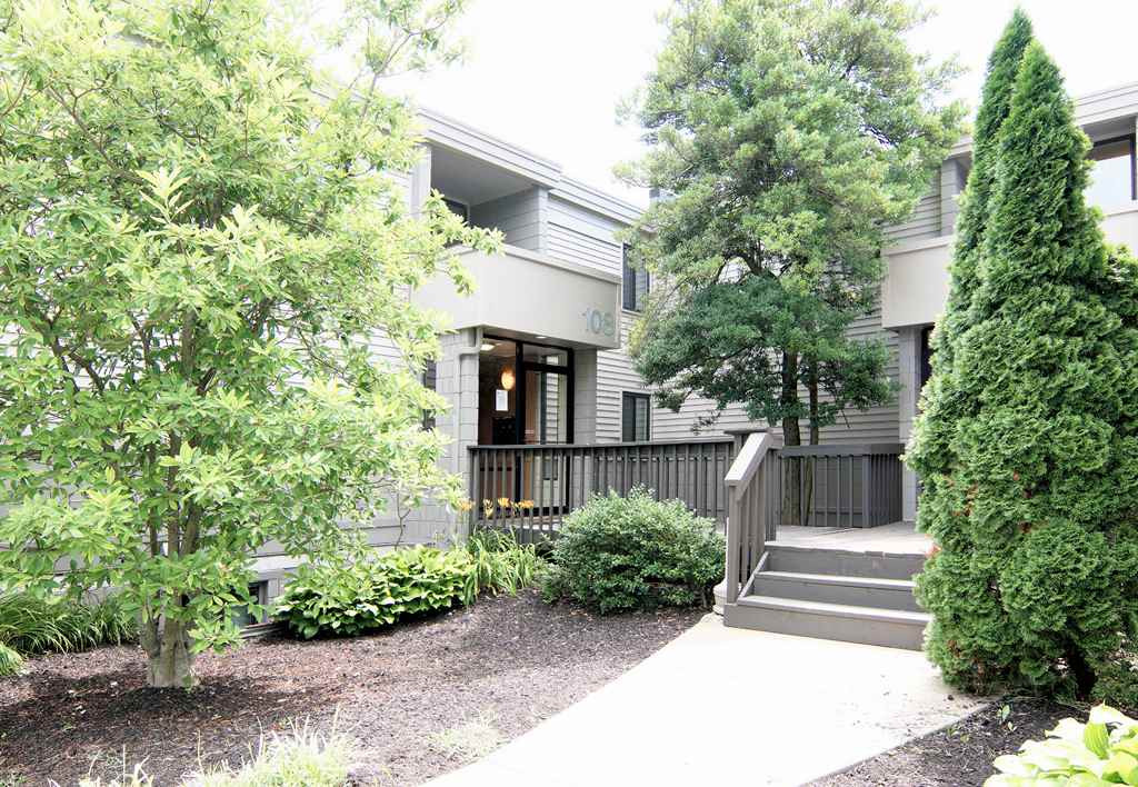 108 Winding Way, Unit D Covington, KY 41011 - Photo 1 of 14