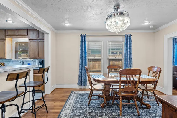 $2,000 | 1526 Lawson Street, Houston, TX 77023