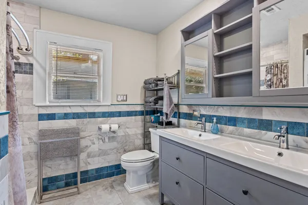 $2,000 | 1526 Lawson Street, Houston, TX 77023