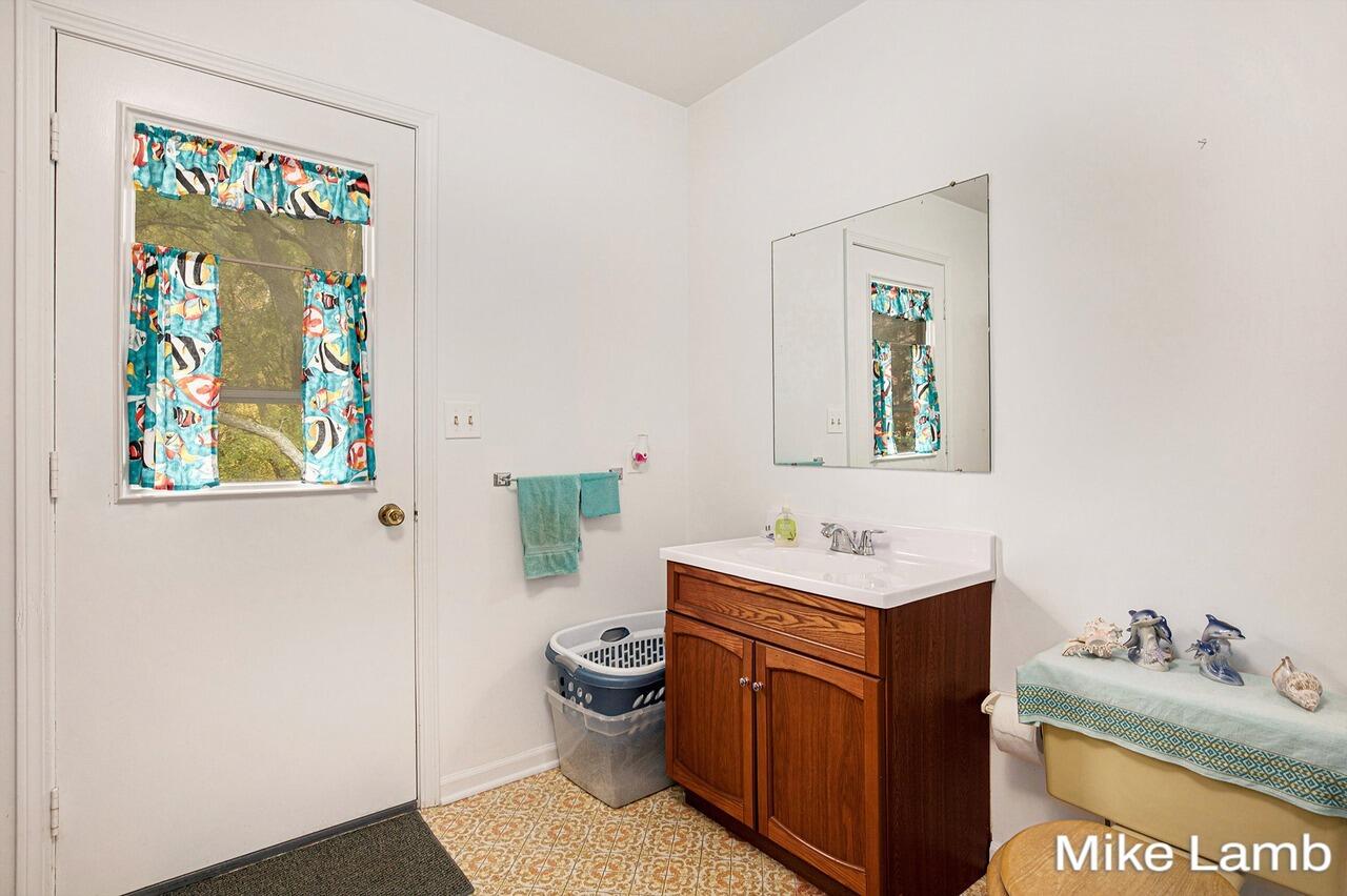 3825 14 Mile Road Northwest Sparta, MI 49345 - Photo 19 of 40 019_14_mile_27_13