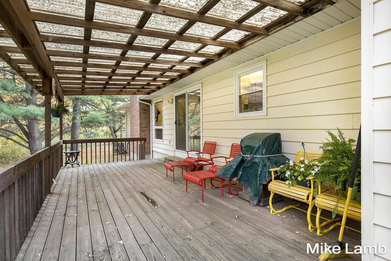 3825 14 Mile Road Northwest Sparta, MI 49345 - Photo 25 of 40 025_14_mile_64_92