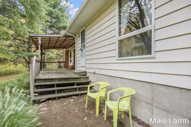 $405,000 | 3825 14 Mile Road Northwest, Sparta, MI 49345