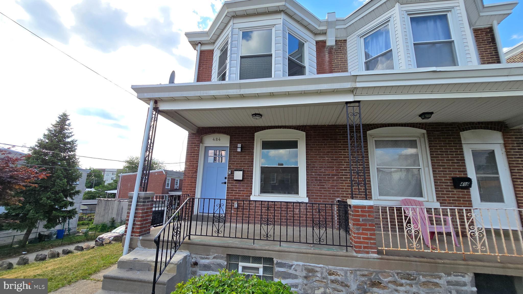 484 Shurs Lane Philadelphia, PA 19128 - Photo 3 of 20