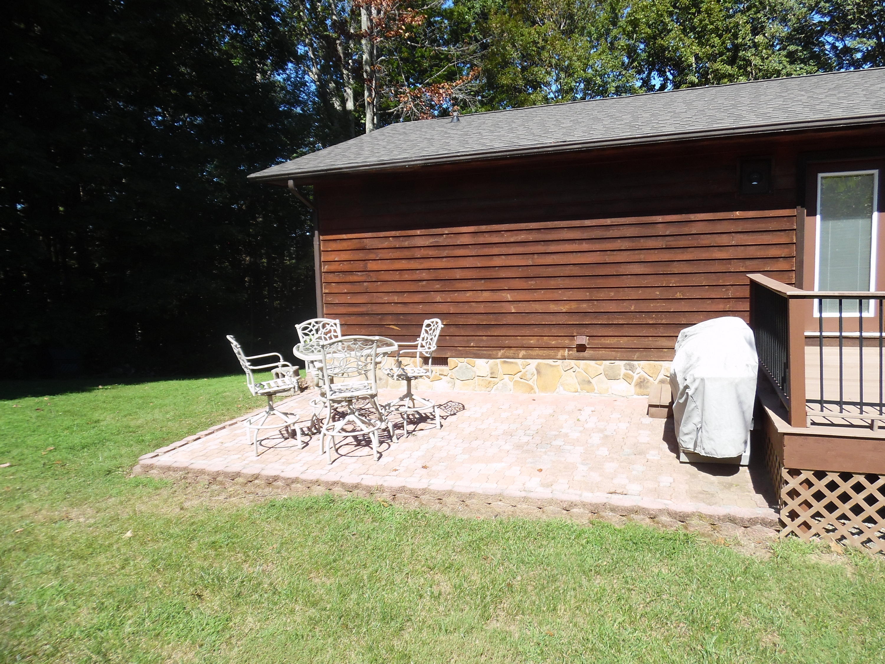 1425 Sulphur Springs Road Clinton, TN 37716 - Photo 35 of 37 Back Patio Area