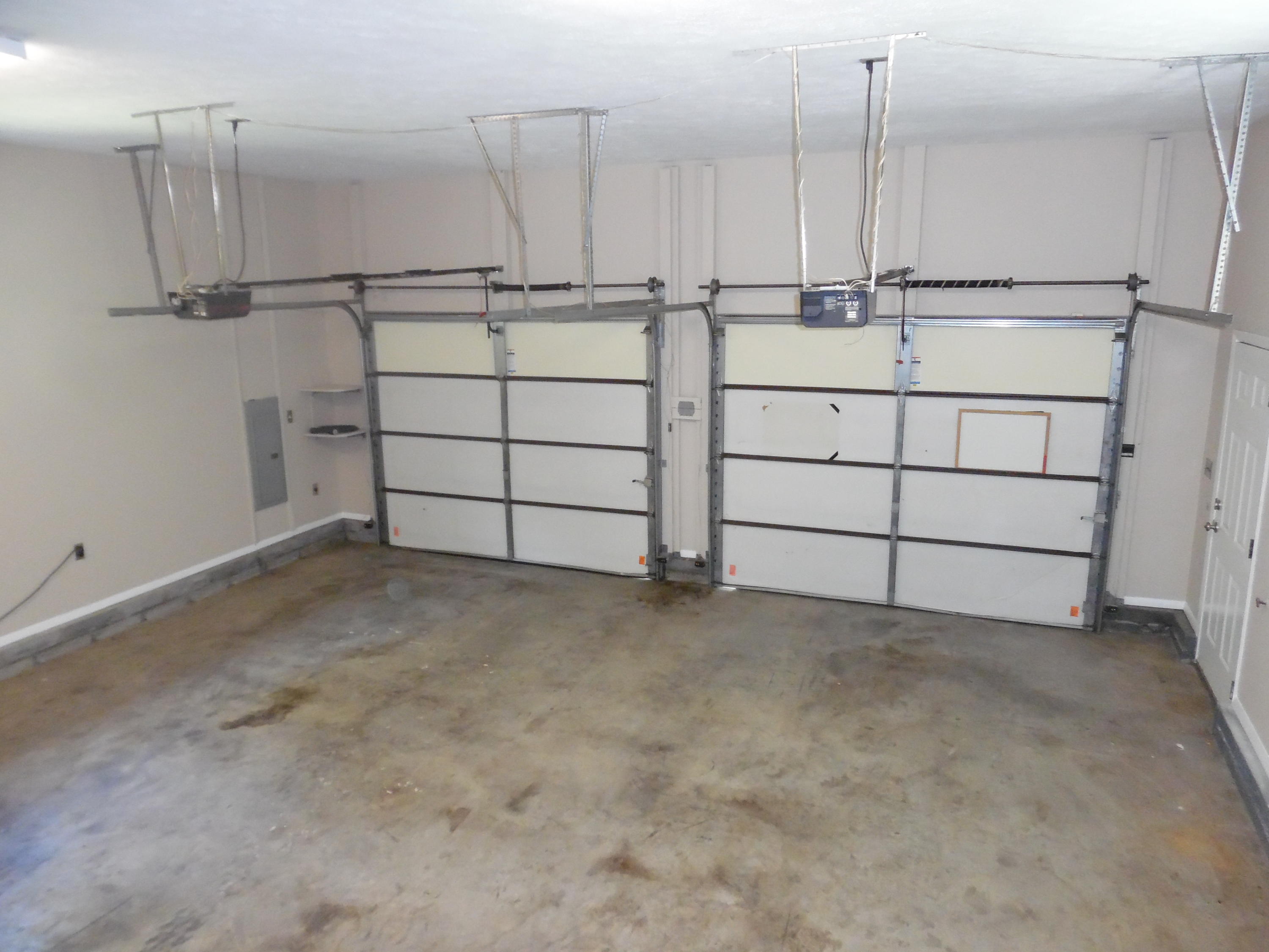 1425 Sulphur Springs Road Clinton, TN 37716 - Photo 37 of 37 Oversized 2 Car Garage