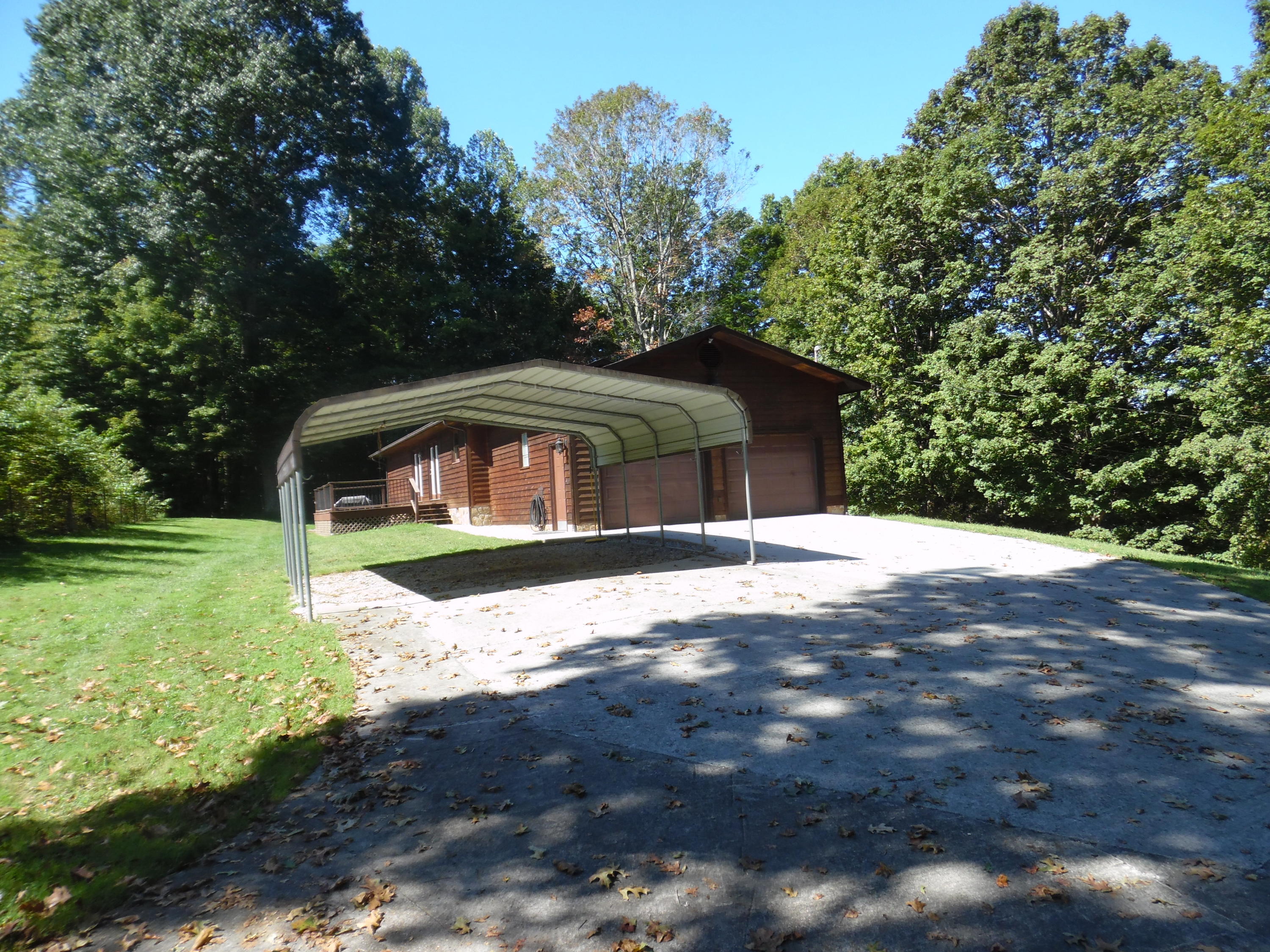 1425 Sulphur Springs Road Clinton, TN 37716 - Photo 6 of 37 2 Car Carport