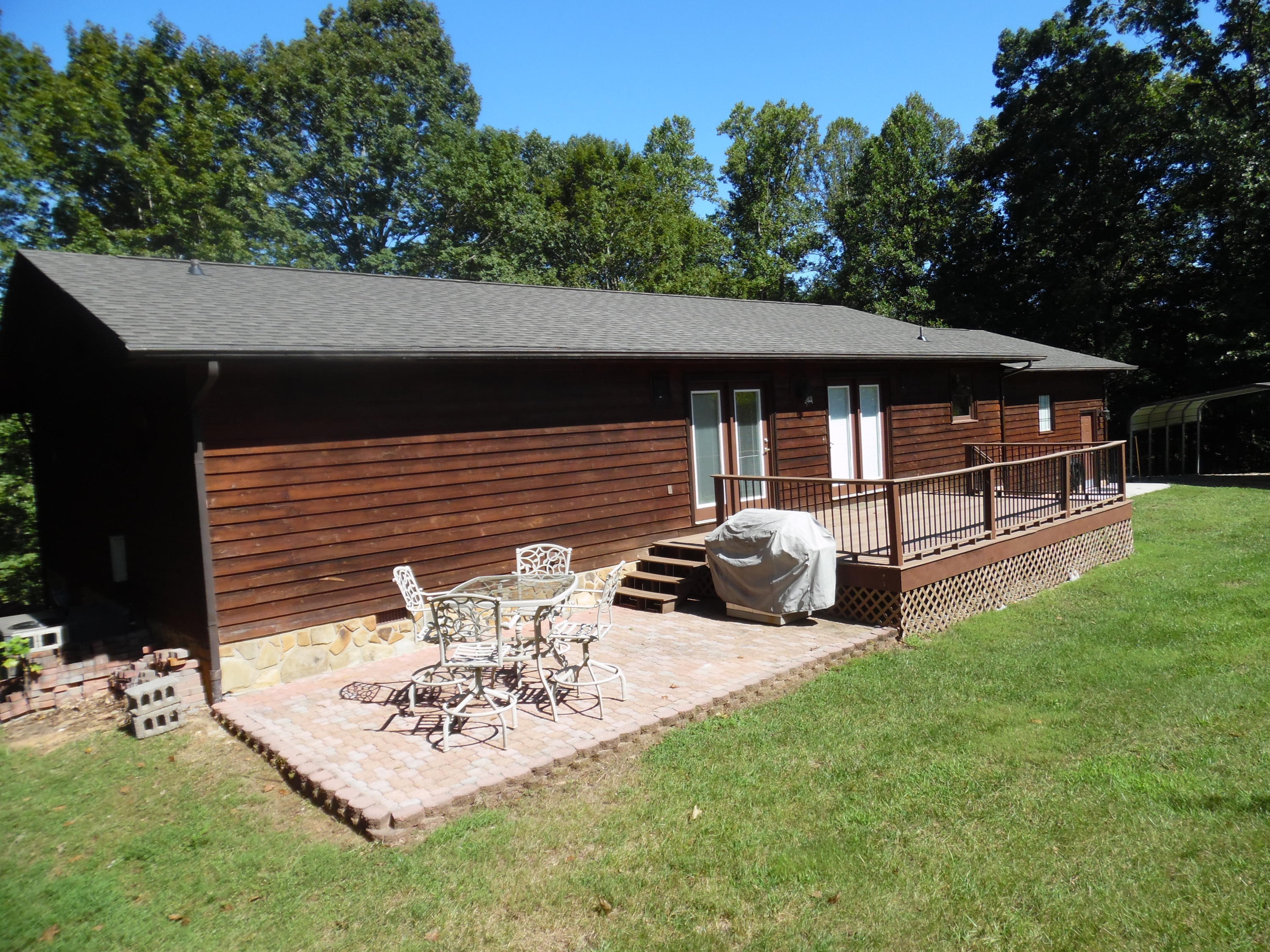 1425 Sulphur Springs Road Clinton, TN 37716 - Photo 8 of 37 Trec Decking and Patio