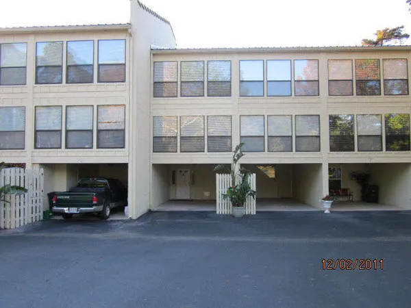 $1,100 | 710 South Mobile Street, Unit 5, Fairhope, AL 36532