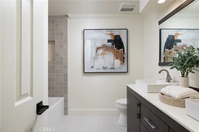 $10,500 | 303 East Avenida Cordoba, San Clemente, CA 92672