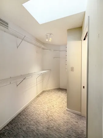 $199,900 | 1020 Bertram Drive, Unit 171, Freeport, IL 61032