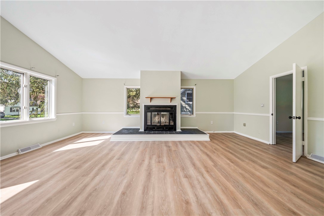 321 Eaglehead Road Perinton, NY 14445 - Photo 25 of 48 Secondary unit living space also has its own firep