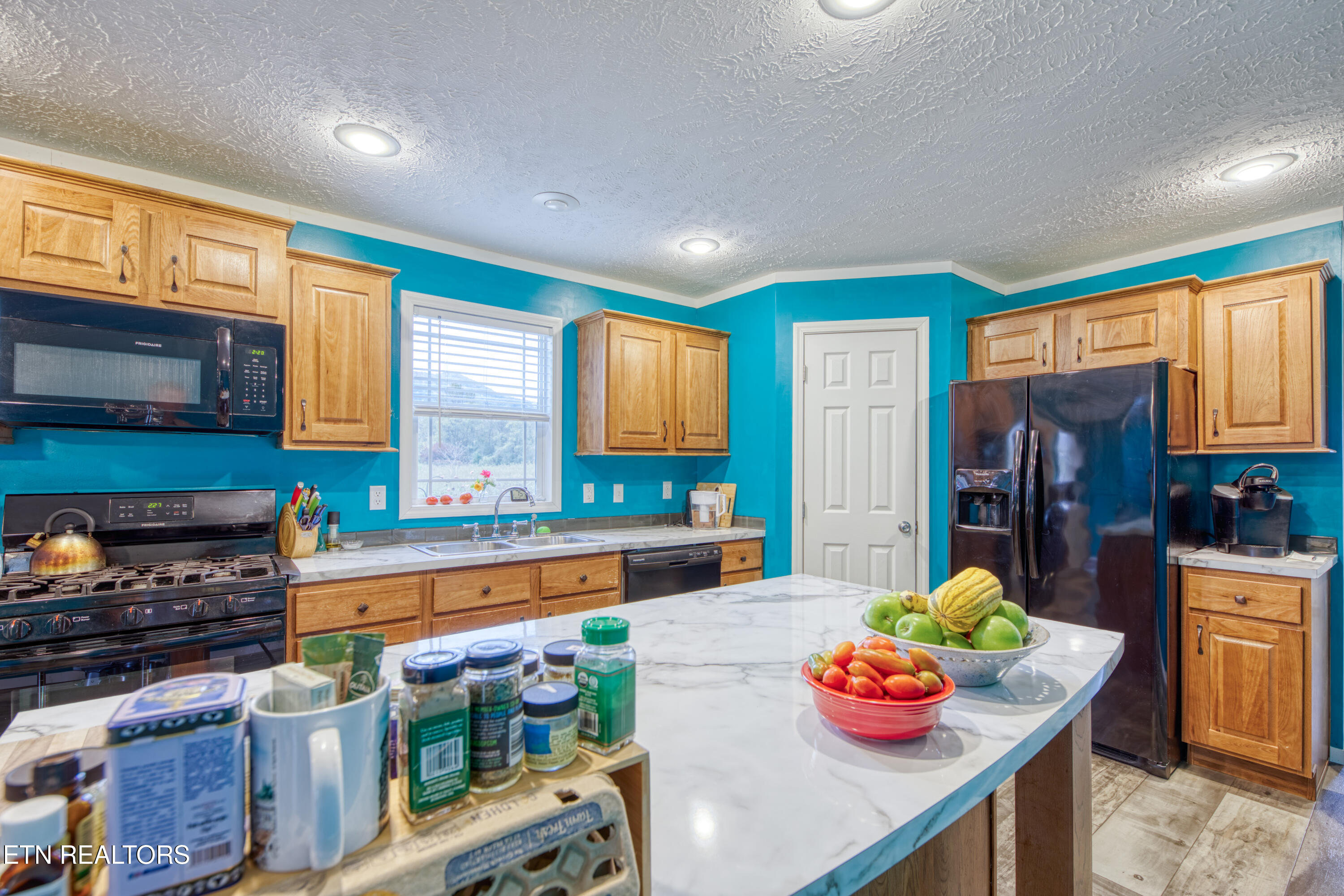 3143 Webbing Way Cosby, TN 37722 - Photo 7 of 31 Kitchen