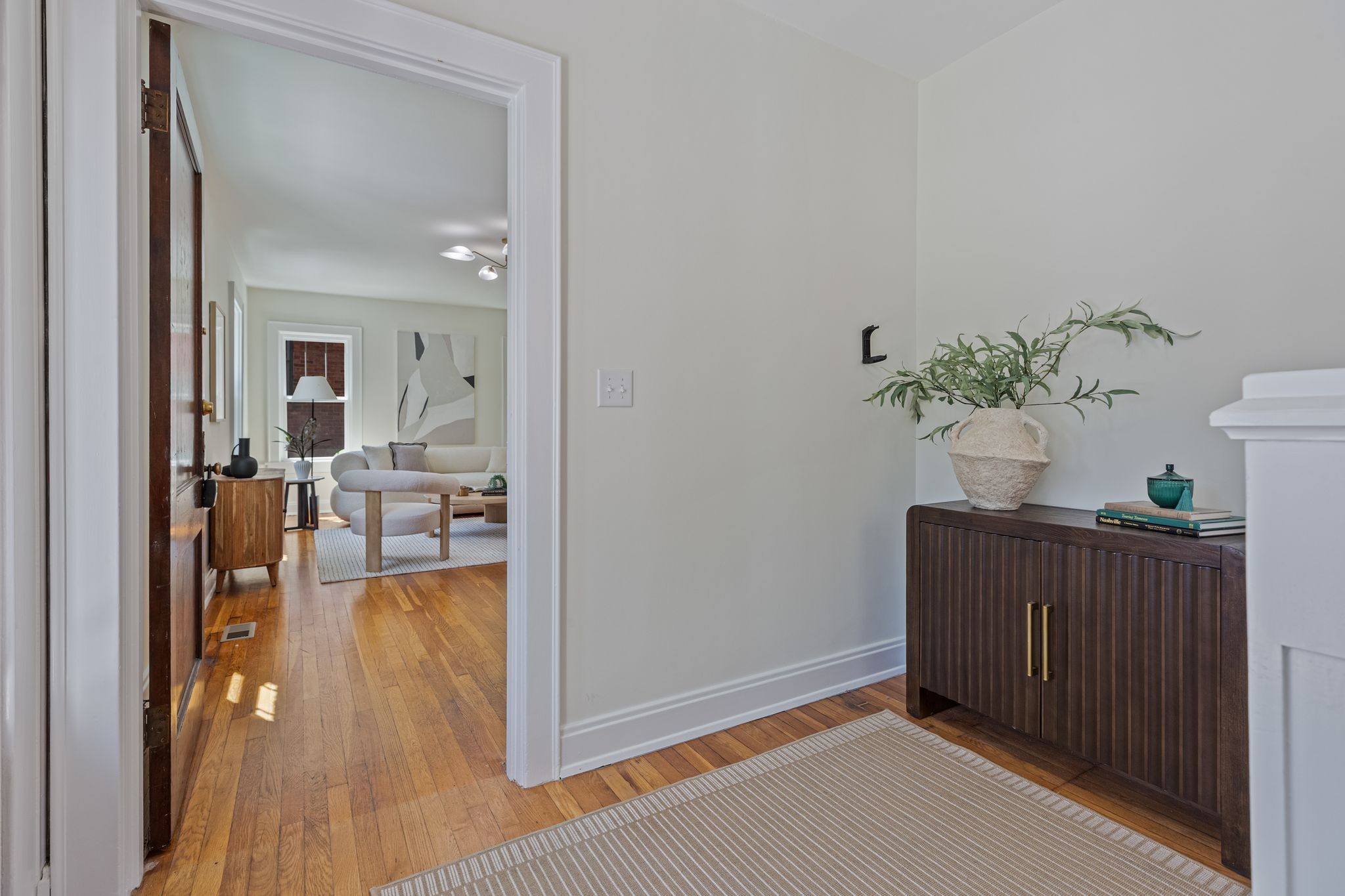 2005 Convent Place, Unit 1 Nashville, TN 37212 - Photo 7 of 41 a living room with furniture and wooden floor