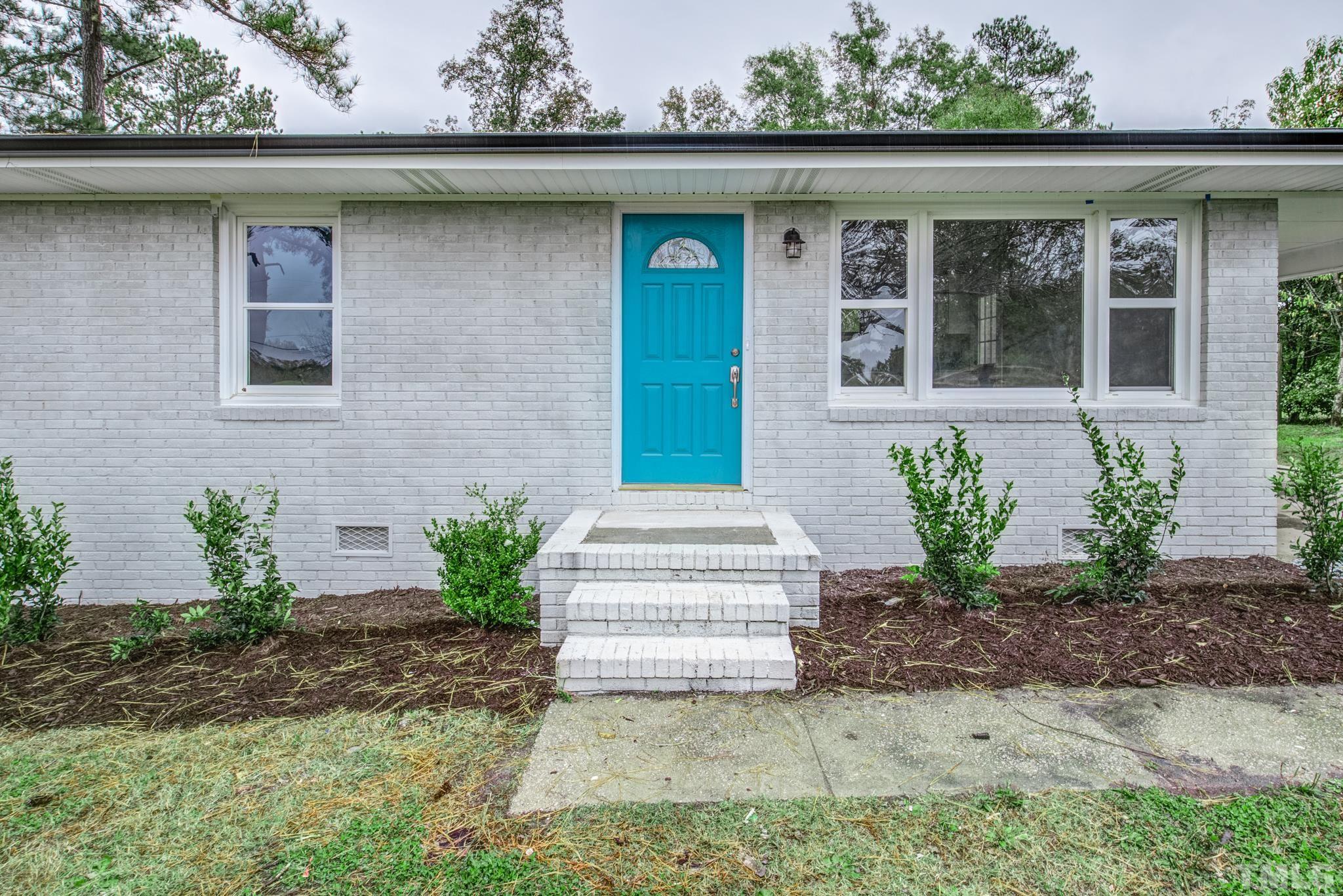 3600 Edgemont Road Wendell, NC 27591 - Photo 3 of 30 a front view of a house