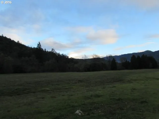 $435,900 | 4359 Canyonville-Riddle Road, Riddle, OR 97469