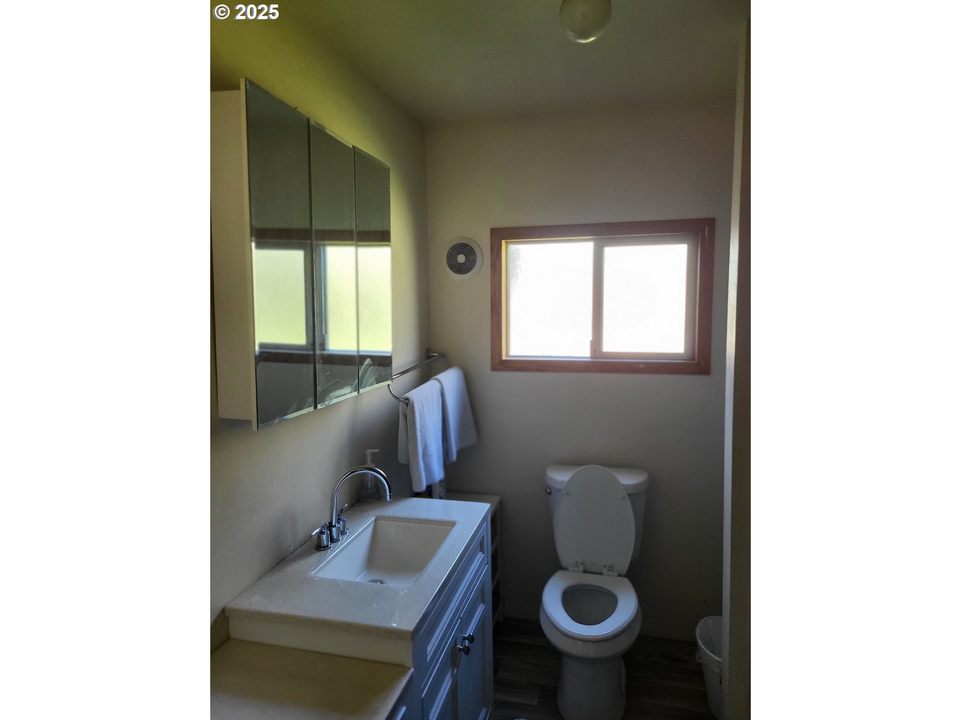 4359 Canyonville-Riddle Road Riddle, OR 97469 - Photo 27 of 32