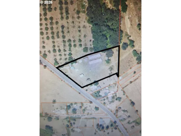 $435,900 | 4359 Canyonville-Riddle Road, Riddle, OR 97469