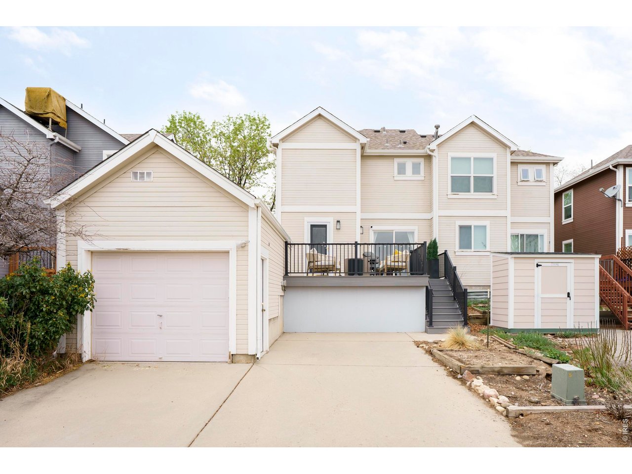 4954 10th Street Boulder, CO 80304 - Photo 20 of 21 a view of a house with a outdoor space