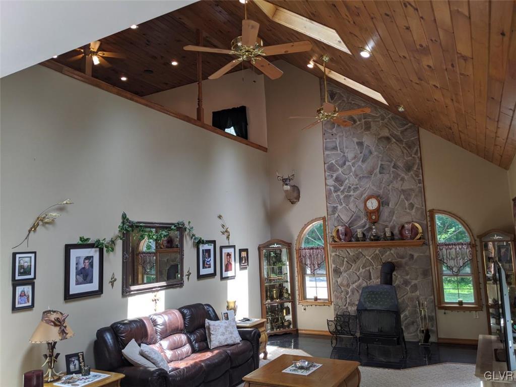501 West Mountain Road Wind Gap, PA 18091 - Photo 20 of 46 Gallery Image 20