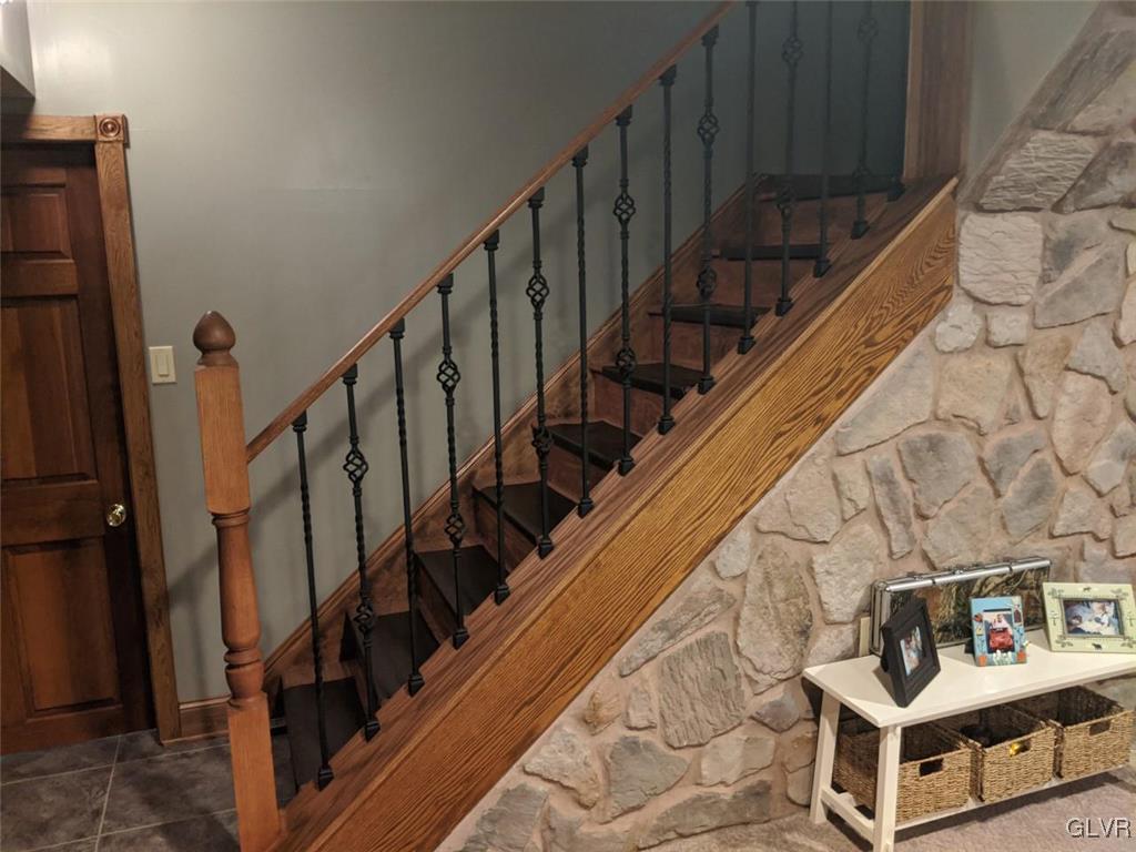501 West Mountain Road Wind Gap, PA 18091 - Photo 37 of 46 Gallery Image 37