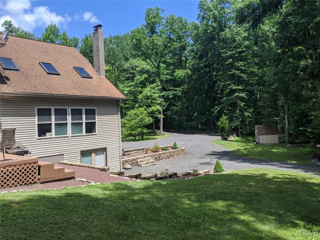 501 West Mountain Road Wind Gap, PA 18091 - Photo 4 of 46 Gallery Image 4