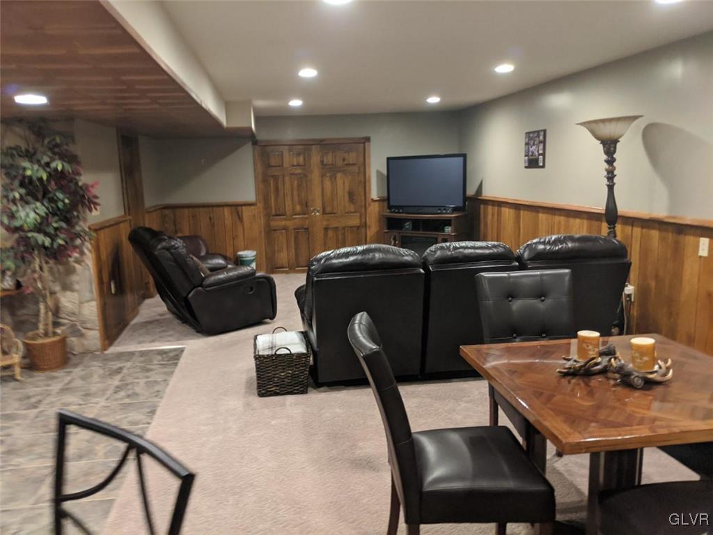 501 West Mountain Road Wind Gap, PA 18091 - Photo 41 of 46 Gallery Image 41