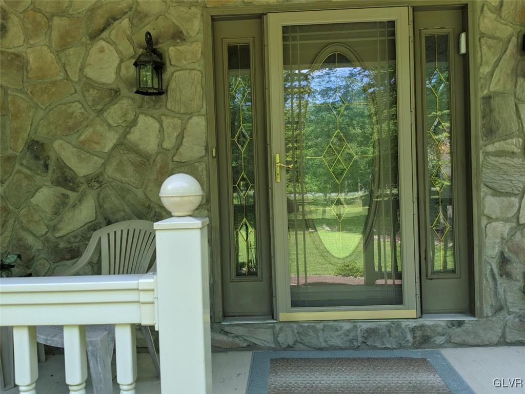 501 West Mountain Road Wind Gap, PA 18091 - Photo 9 of 46 Gallery Image 9
