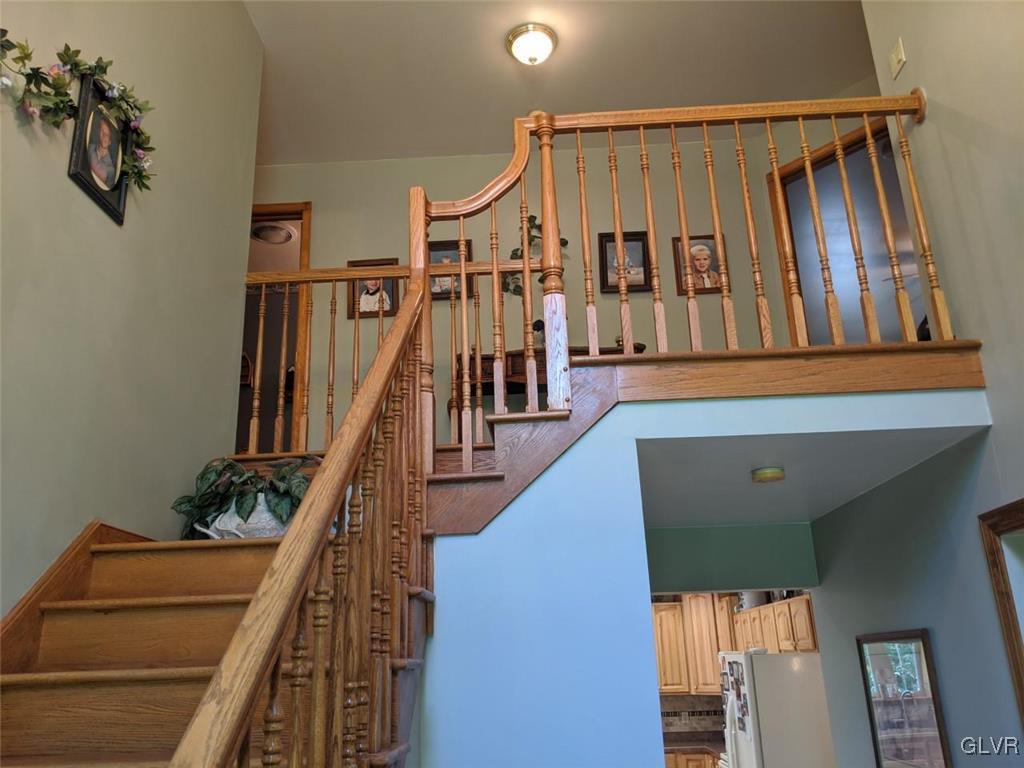 501 West Mountain Road Wind Gap, PA 18091 - Photo 10 of 46 Gallery Image 10