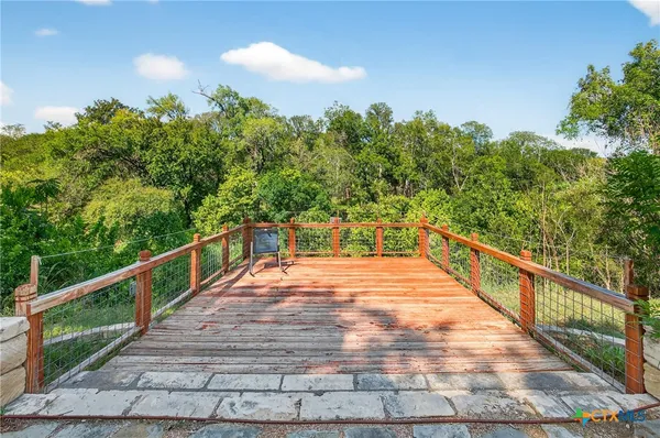 $1,050,000 | Undisclosed Address, Luling, TX 78648