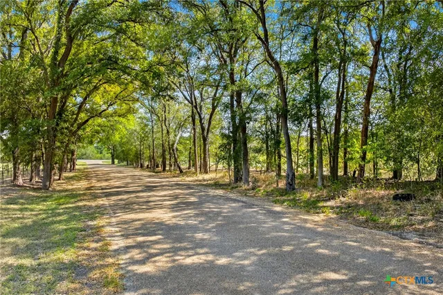 $1,100,000 | Undisclosed Address, Luling, TX 78648