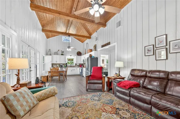 $1,050,000 | Undisclosed Address, Luling, TX 78648