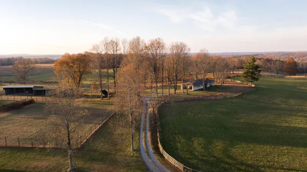 $1,100,000 | 136 Golf Course Road, Menlo, GA 30731