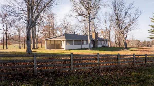 $1,100,000 | 136 Golf Course Road, Menlo, GA 30731