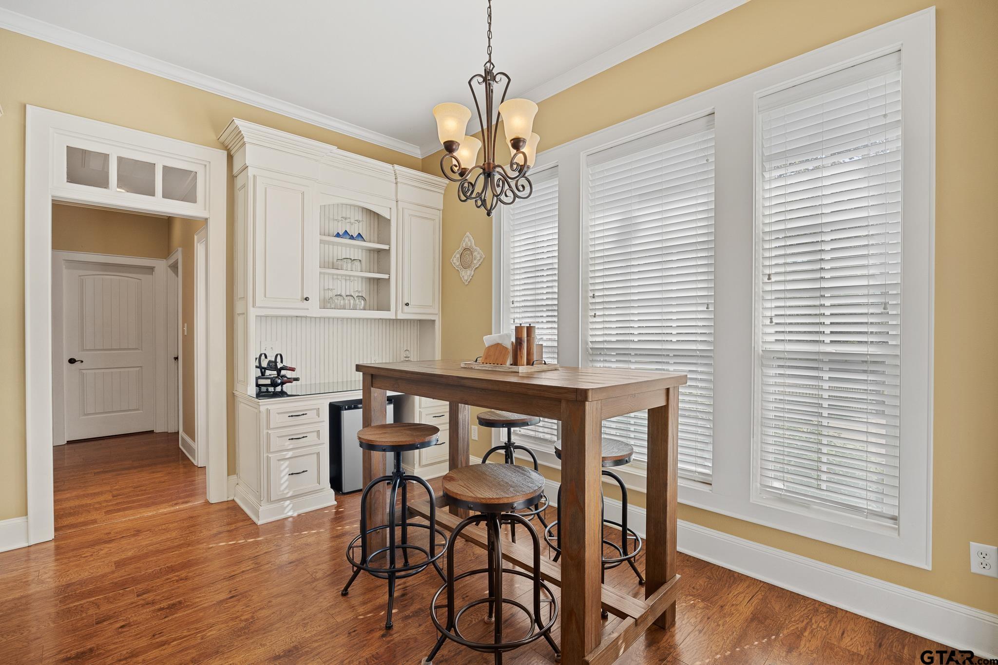 19950 Post Oak Bend Lindale, TX 75771 - Photo 16 of 42 a dining room with furniture and window