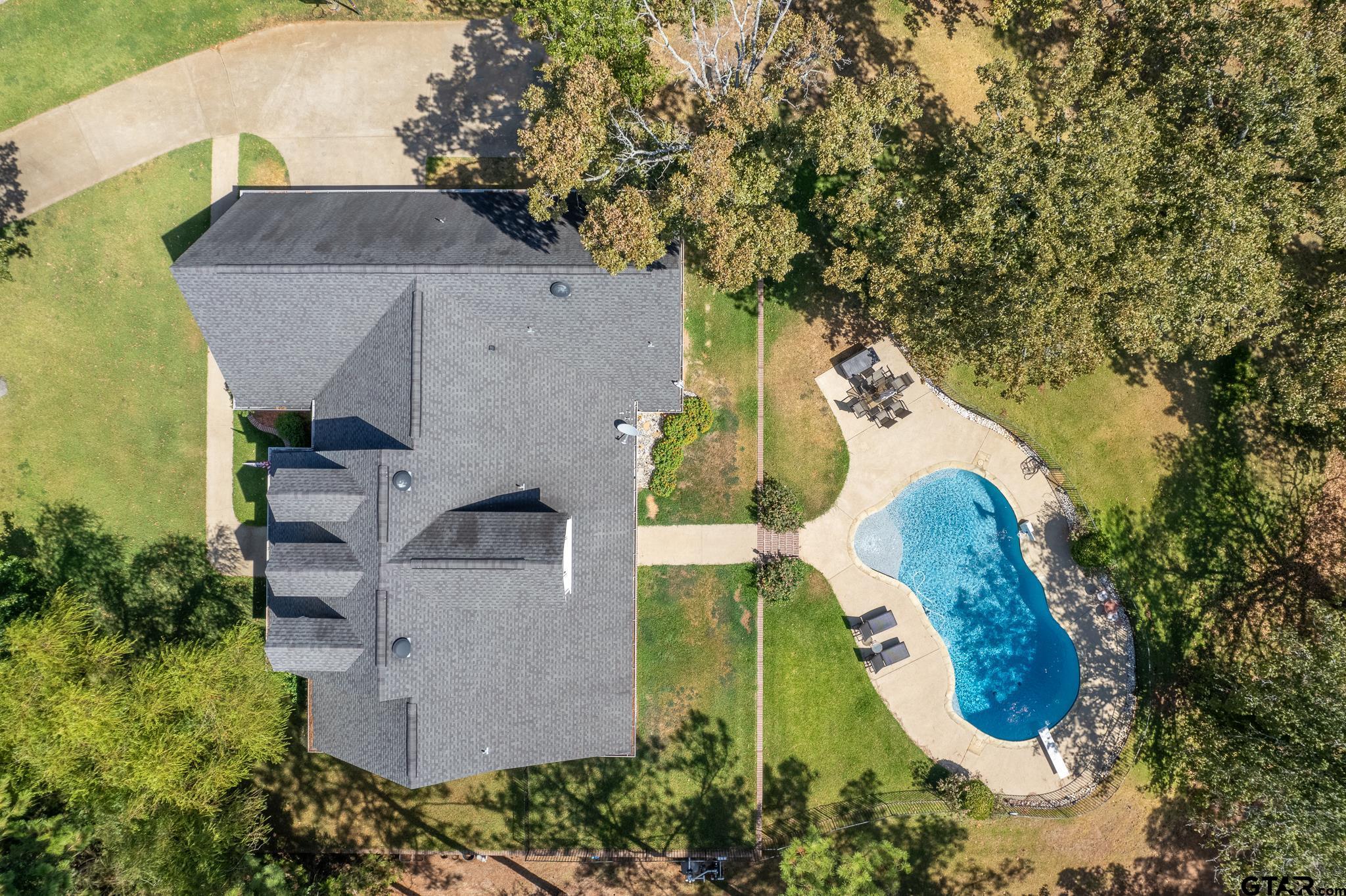 19950 Post Oak Bend Lindale, TX 75771 - Photo 40 of 42 an aerial view of a house