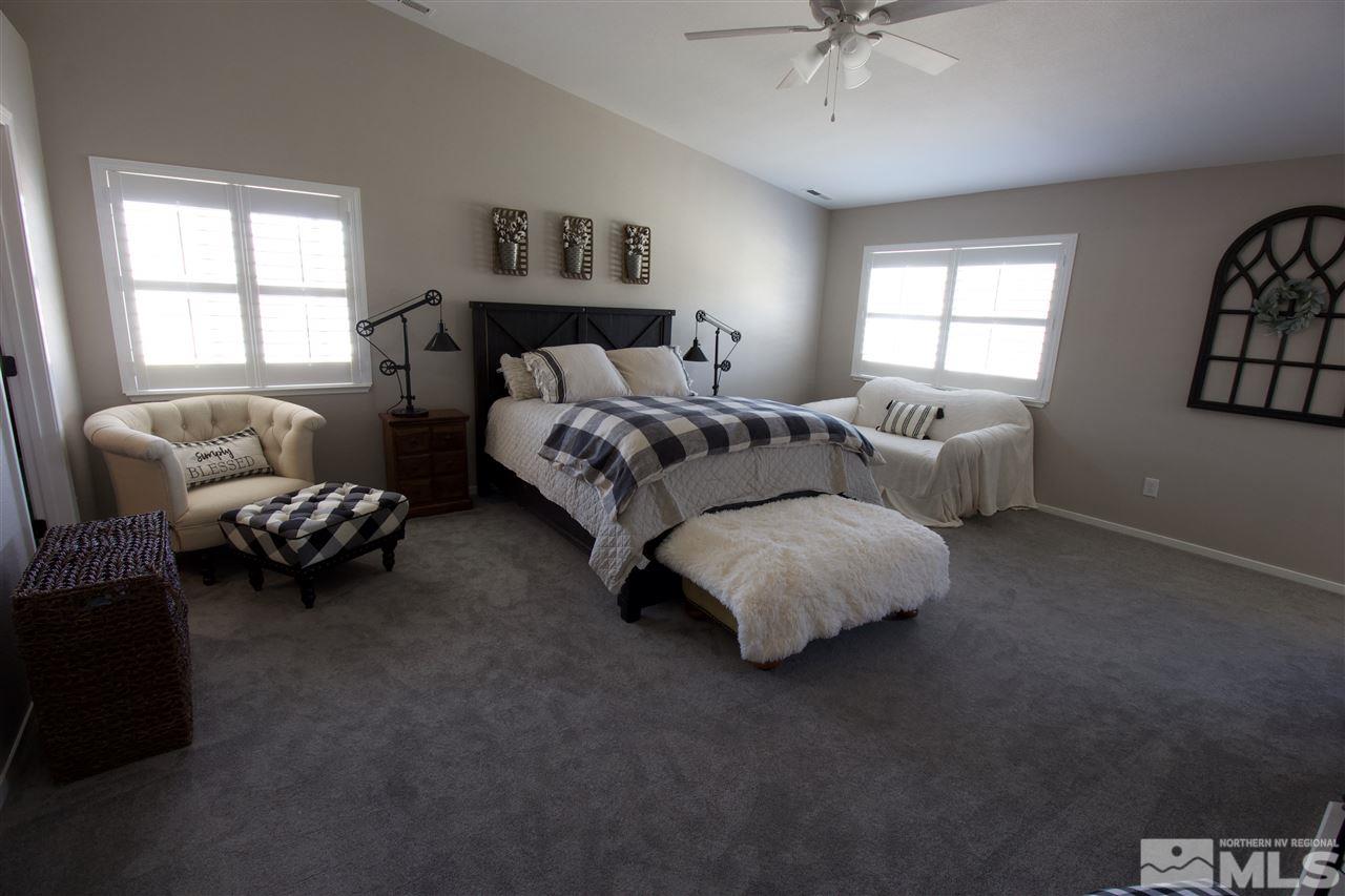 65 Hedge Court Reno, NV 89508 - Photo 12 of 31 Photo 12