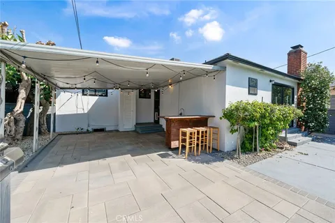$1,249,000 | 1713 North Pepper Street, Burbank, CA 91505