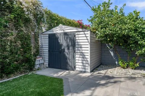 $1,249,000 | 1713 North Pepper Street, Burbank, CA 91505