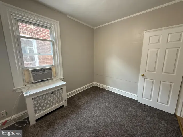 $1,600 | 12 East Glenside Avenue, Glenside, PA 19038