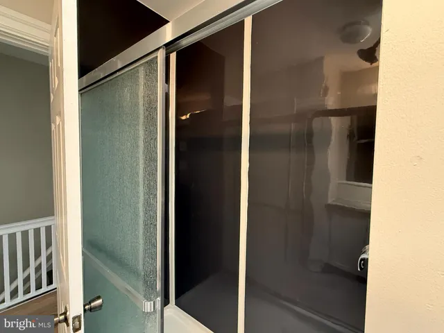 $1,600 | 12 East Glenside Avenue, Glenside, PA 19038