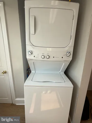 $1,600 | 12 East Glenside Avenue, Glenside, PA 19038