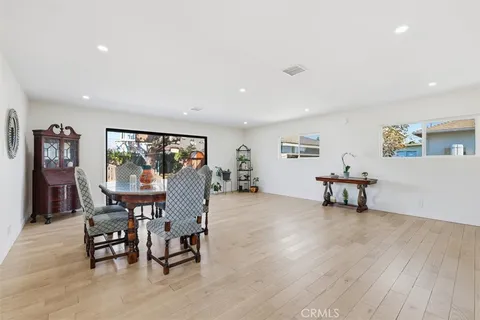 $889,000 | 2165 West 115th Street, Hawthorne, CA 90250