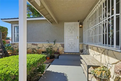 $889,000 | 2165 West 115th Street, Hawthorne, CA 90250