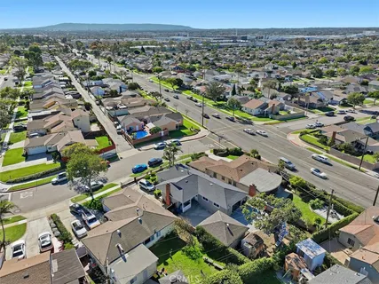 $889,000 | 2165 West 115th Street, Hawthorne, CA 90250