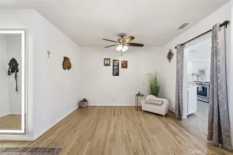 $889,000 | 2165 West 115th Street, Hawthorne, CA 90250