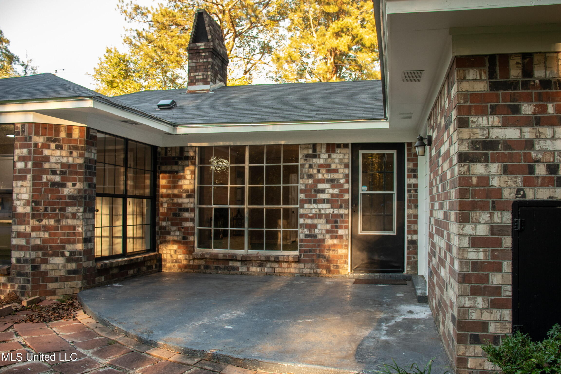 2710 Old Amy Road Laurel, MS 39440 - Photo 19 of 21 Patio