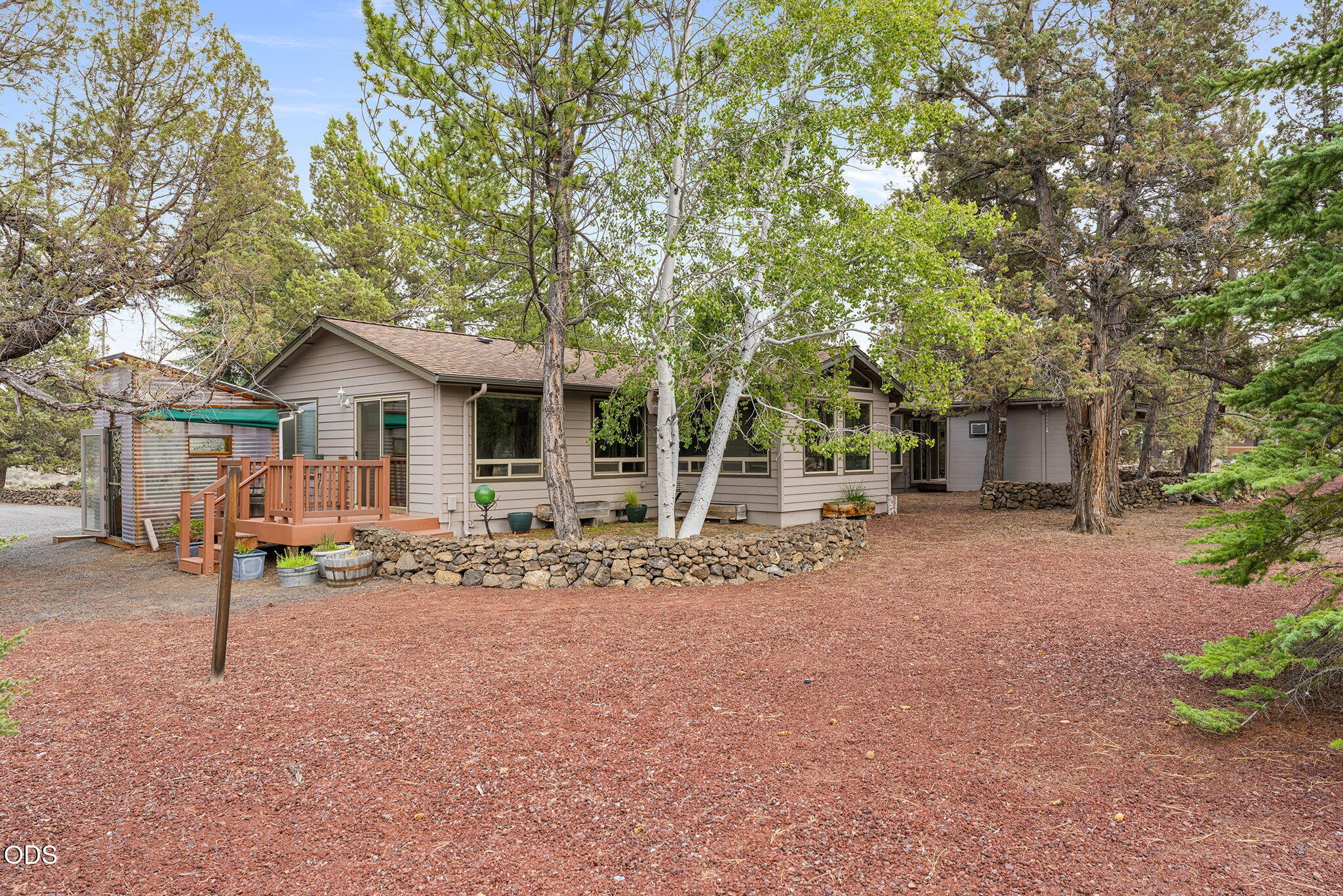 64699 McGrath Road Bend, OR 97701 - Photo 25 of 44