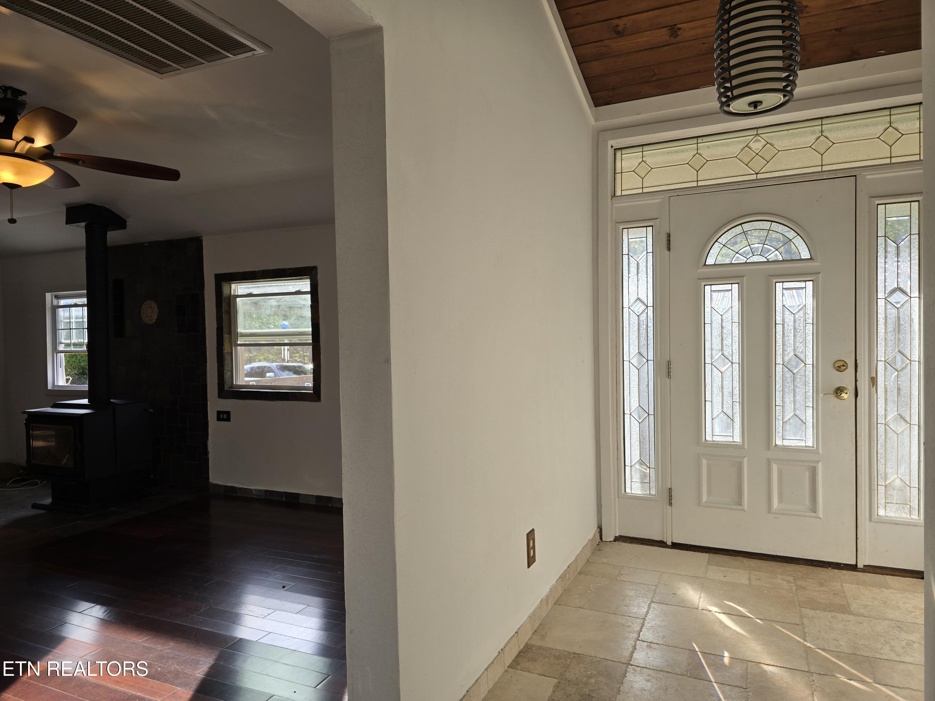 197 Wolfe Road Sneedville, TN 37869 - Photo 11 of 60 20251119_150636